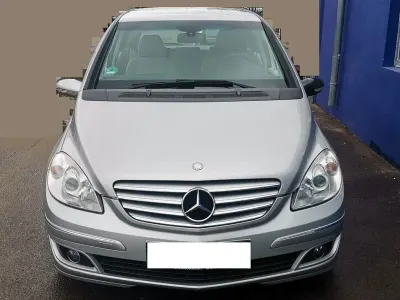 Gebraucht Mercedes B200 136 PS (100 kW) 2007 Silber Van / Kleinbus