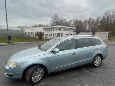 Gebraucht VW Passat 105 PS (77 kW) 2006 Blau Kombi