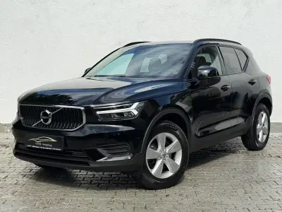 Gebraucht Volvo XC40 Momentum 129 PS (94 kW) 2021 Schwarz SUV