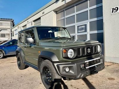 Gebraucht Suzuki Jimny Comfort 102 PS (75 kW) 2023 Grün SUV