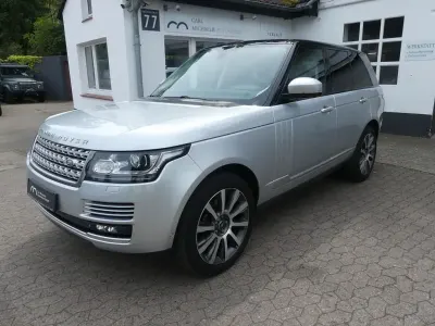 Gebraucht Land Rover Range Rover Vogue 258 PS (189 kW) 2015 Silber SUV