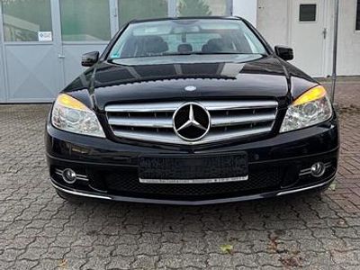 Gebraucht Mercedes C180 Avantgarde 156 PS (114 kW) 2010 Grau Limousine