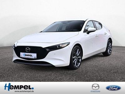 Weiß Gebraucht 2023 Mazda 3 Exclusive-Line Limousine | 23.490 € (Fairer Preis)