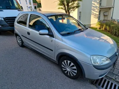 Gebraucht Opel Corsa 60 PS (44 kW) 2002 Silber Kleinwagen