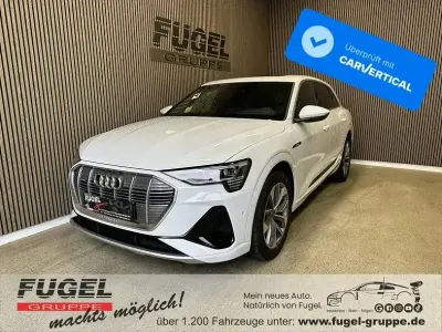 Gebraucht Audi e-tron S-Line 300 kW (408 PS) 2022 Gletscherweiß metallic SUV