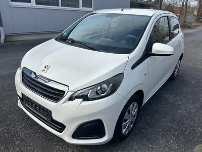 Gebraucht Peugeot 108 Active 69 PS (50 kW) 2015 Weiß Kleinwagen