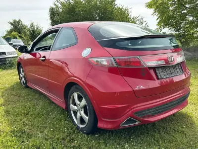 Gebraucht Honda Civic Type S 99 PS (72 kW) 2011 Rot Limousine