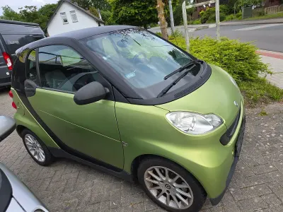 Gebraucht Smart ForTwo Coupé 61 PS (44 kW) 2011 Grün Coupé