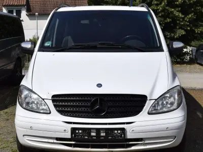 Gebraucht Mercedes Viano 204 PS (150 kW) 2010 Arktikweiss Van / Kleinbus