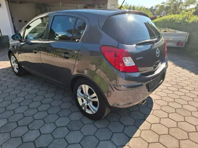 Gebraucht Opel Corsa Innovation 87 PS (63 kW) 2011 Grau Kleinwagen