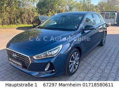Second-hand Hyundai i30 Intro Edition 120 CP (88 kW) 2017 Albastru Berlinǎ