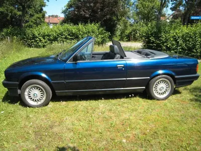 Brugt BMW 318 Cabriolet Performance 113 HK (83 kW) 1993 Blå Cabriolet