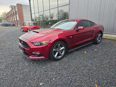 Gebraucht Ford Mustang Fastback 317 PS (233 kW) 2016 Rot (metallic) Coupé