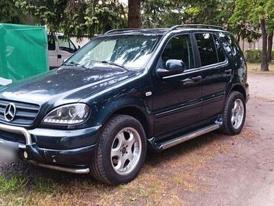 Mercedes ML320