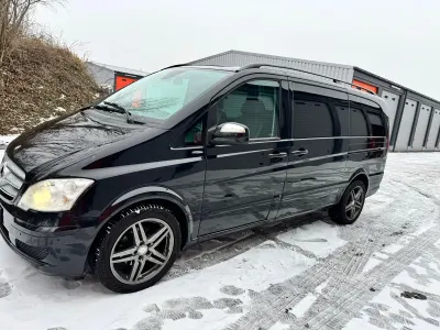 Używany Mercedes Viano 224 KM (164 kW) 2013 Czarny Minivan