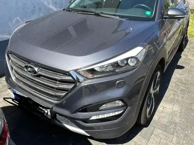 Gebraucht Hyundai Tucson Premium 177 PS (130 kW) 2017 Grau SUV