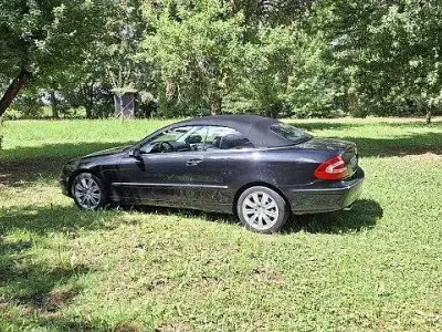 Gebraucht Mercedes CLK320 218 PS (160 kW) 2004 Schwarz Cabrio