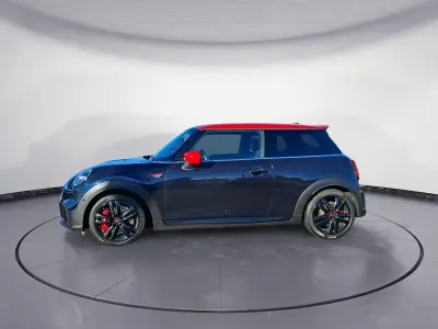 Gebraucht Mini John Cooper Works 231 PS (169 kW) 2022 Schwarz Kleinwagen