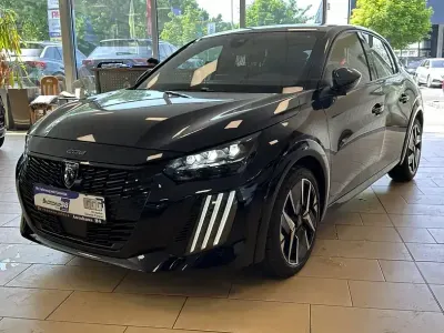 Gebraucht Peugeot 208 GT 136 PS (100 kW) 2025 Schwarz Kleinwagen