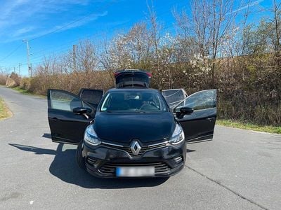 Second-hand Renault Clio V LIMITED 90 CP (66 kW) 2020 Negru Berlinǎ