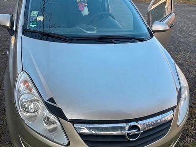 Gebraucht Opel Corsa 60 PS (44 kW) 2009 Gold Kleinwagen
