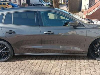 Gebraucht Ford Focus S 280 PS (205 kW) 2025 Grau Kombi