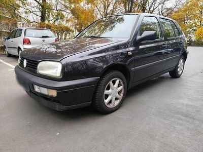 Gebraucht VW Golf III 75 PS (55 kW) 1994 Schwarz Kleinwagen
