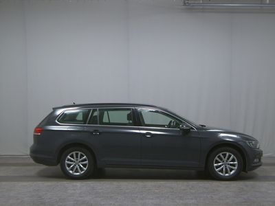 gebraucht VW Passat Var. 1.5 TSI Comf. Navi ACC RFK Massage