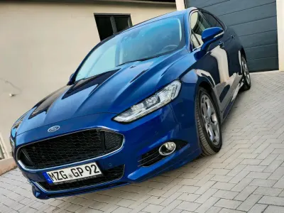 Gebraucht Ford Mondeo Titanium S 240 PS (176 kW) 2016 Blau Limousine