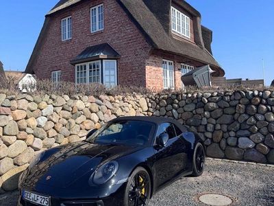Schwarz Gebraucht 2022 Porsche 911 Carrera GTS Cabrio | 163.000 € (Etwas zu teuer)
