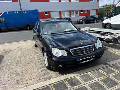 Mercedes C180