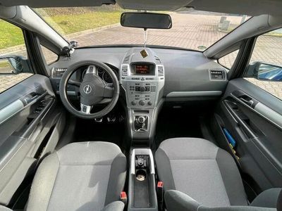 gebraucht Opel Zafira B 2009 ,Benzin 1.6