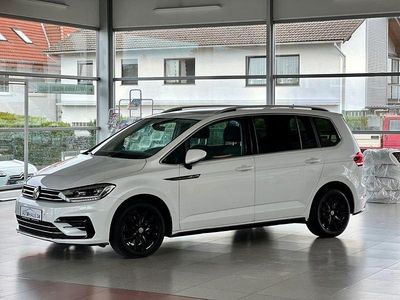 Gebraucht VW Touran Highline 190 PS (139 kW) 2016 Weiß Van / Kleinbus