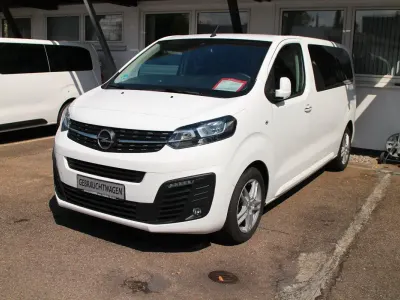Gebraucht Opel Zafira Life 144 PS (105 kW) 2021 Jade weiss Van / Kleinbus