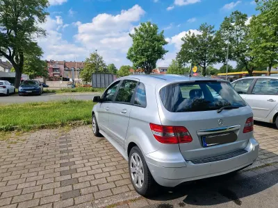 Brugt Mercedes B180 109 HK (80 kW) 2010 Sølv MPV