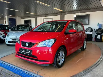 Używany Seat Mii Chic 75 KM (55 kW) 2016 Czerwony Hatchback