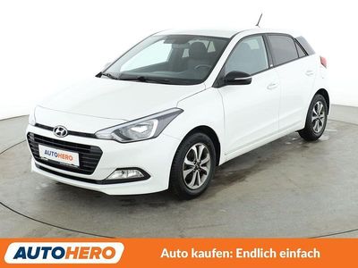 Gebraucht Hyundai i20 Passion 84 PS (61 kW) 2018 Weiß Kleinwagen