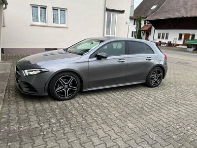 gebraucht Mercedes A200 AMG LINE Ambientenlicht ERSTE HAND