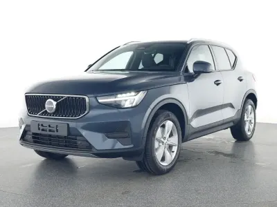 Usado Volvo XC40 Core 163 HP (119 kW) 2025 Azul SUV