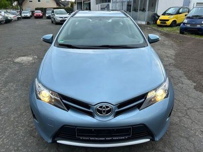 gebraucht Toyota Auris Edition 1,33-l-Dual KLIMAAUTOMATIK