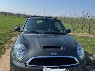 Używany Mini Cooper S 184 KM (135 kW) 2015 Szary Hatchback
