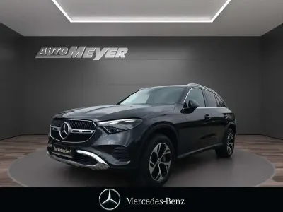 Gebraucht Mercedes GLC300 Avantgarde 204 PS (150 kW) 2025 Lack graphitgrau SUV