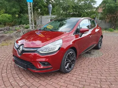 Gebraucht Renault Clio IV Intens 118 PS (86 kW) 2017 Rot intense Limousine