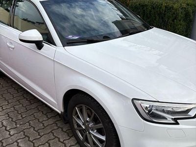 Weiß Gebraucht 2019 Audi A3 Limousine | 16.900 € (Guter Preis)