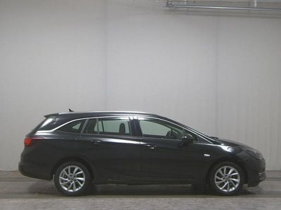 Usado Opel Astra Elegance 110 HP (80 kW) 2021 Preto Carrinha