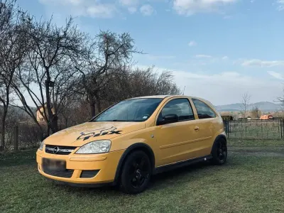 Gebraucht Opel Corsa 60 PS (44 kW) 2005 Gelb Kleinwagen