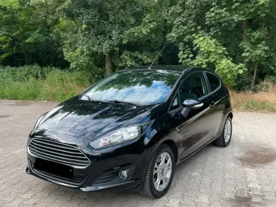 Gebraucht Ford Fiesta SYNC Edition 80 PS (58 kW) 2013 Schwarz Kleinwagen