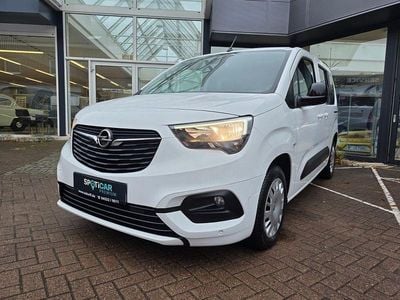 Gebraucht Opel Combo Life Elegance 131 PS (96 kW) 2021 Weiß Van / Kleinbus