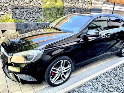 Gebraucht Mercedes A200 136 PS (100 kW) 2014 Schwarz Kleinwagen
