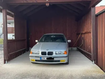 Gebraucht BMW 323 Sport Line 254 PS (186 kW) 1997 Silber Limousine